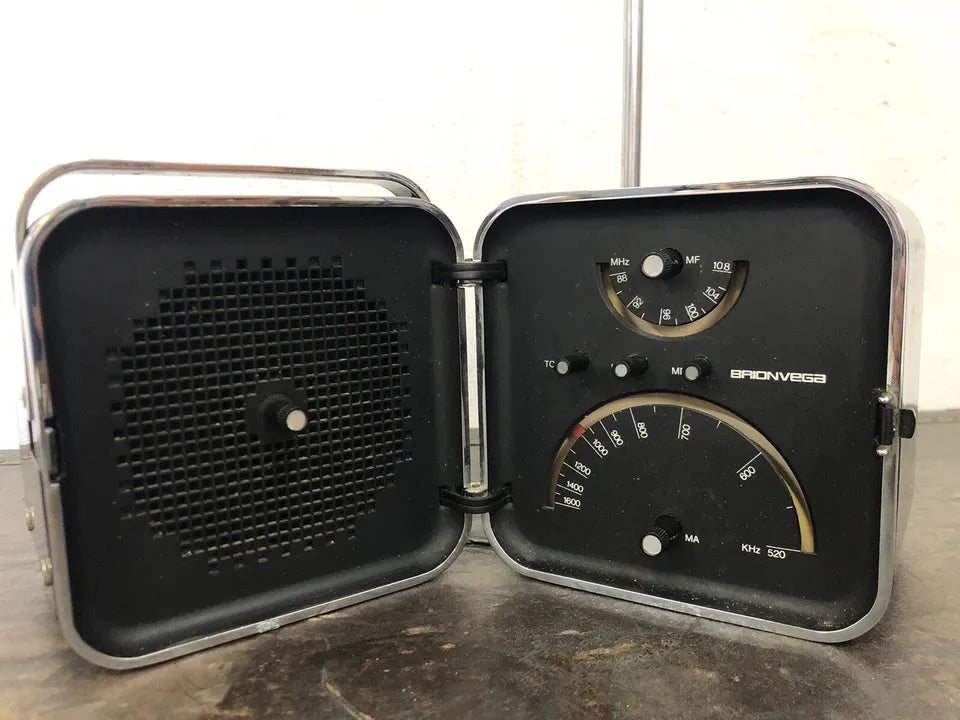 Radio Cubo Brionvega TS 502 Vintage Design Zanuso Sapper Colore Nero MoMa NYC