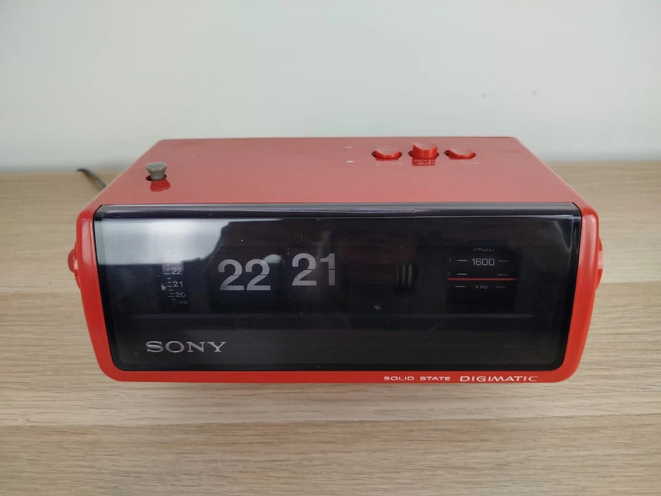 Radio Sveglia Orologio Sony Solid State Digimatic 8RC-110E Vintage Epoca Rossa