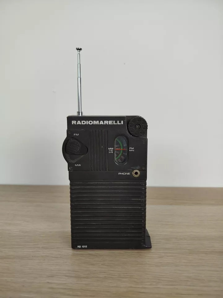 Radio Radiomarelli Model RD 1012 Tascabile Pezzi Di Ricambio A Batterie Nero
