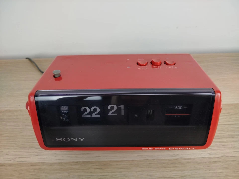 Radio Sveglia Orologio Sony Solid State Digimatic 8RC-110E Vintage Epoca Rossa