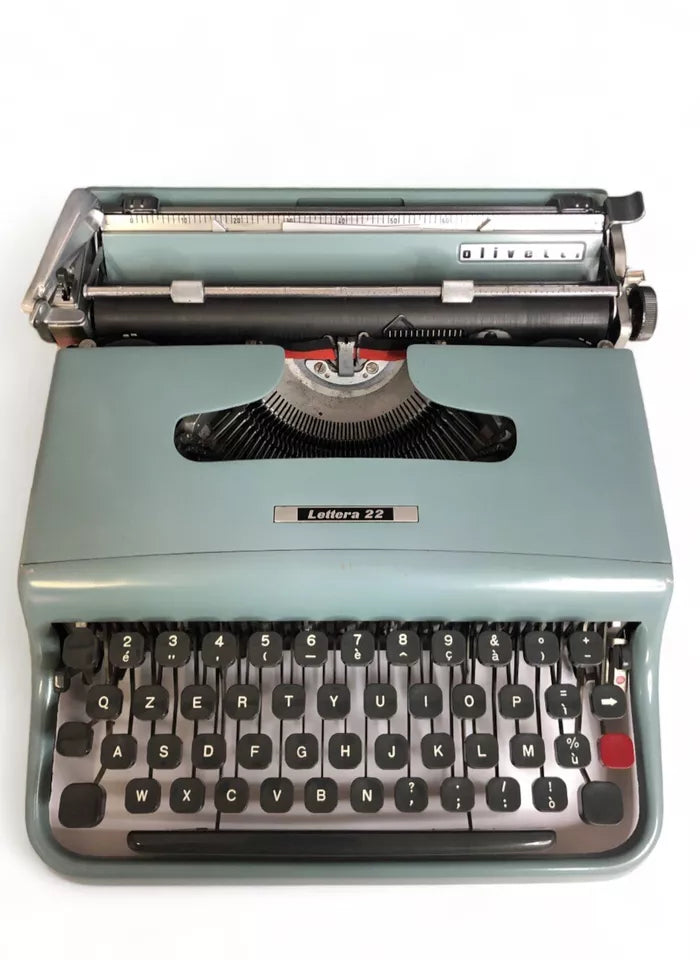 Macchina Da Scrivere Olivetti Lettera 22 Vintage Epoca Anni ‘50 Azzurro