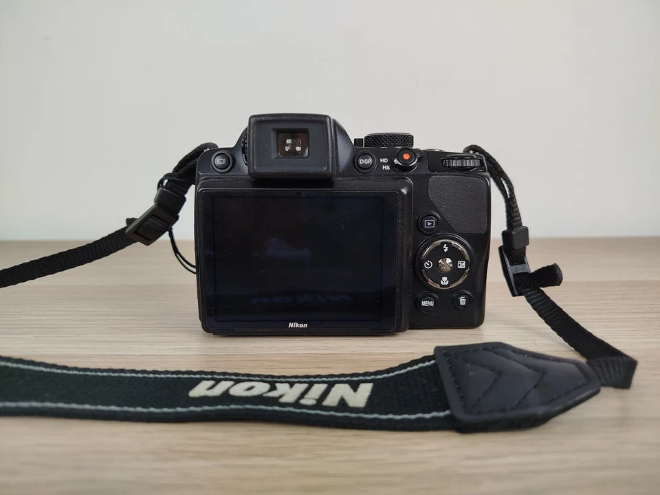 Fotocamera Digitale Nikon Coolpix P100 Obiettivo Nikkor 26X Optical Wide Zoom